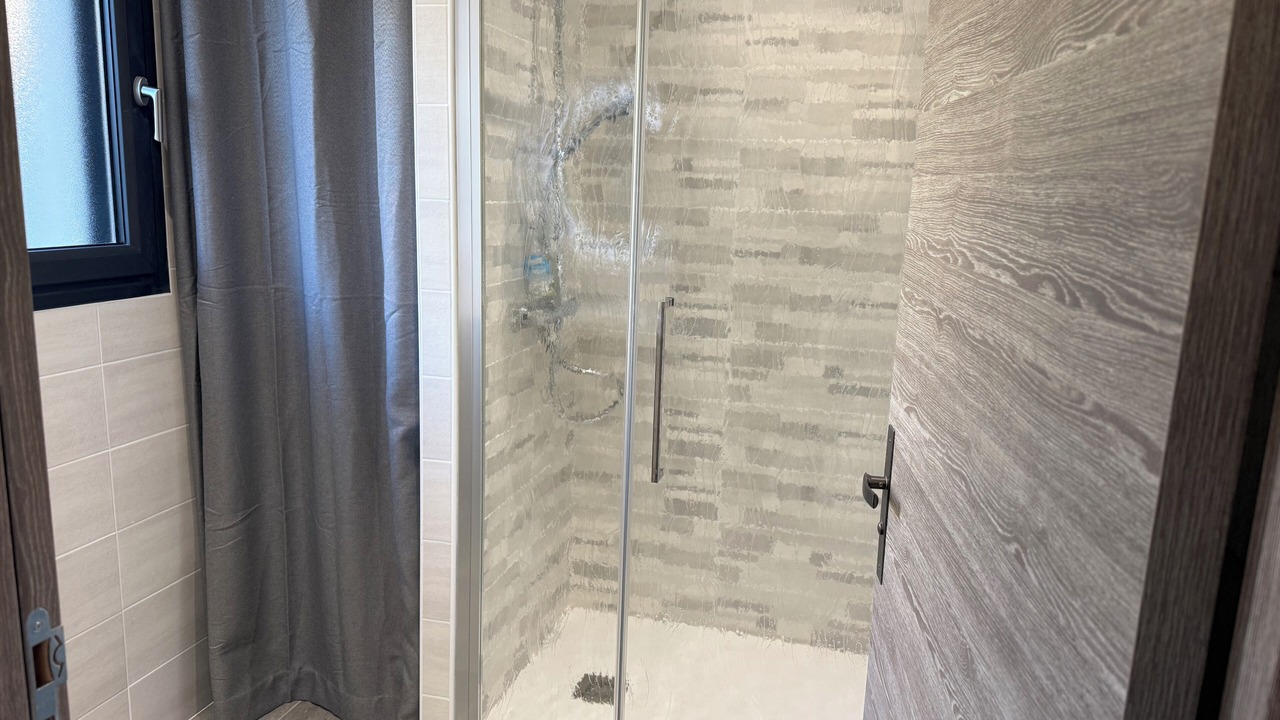 Photo of Bathroom in Jarjayes
