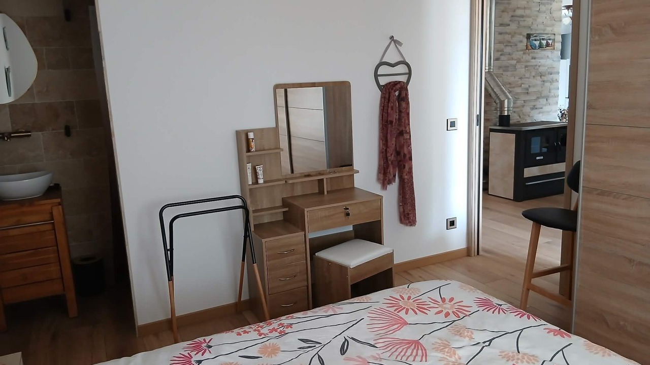 Photo of Bedroom in Sillans-la Cascade