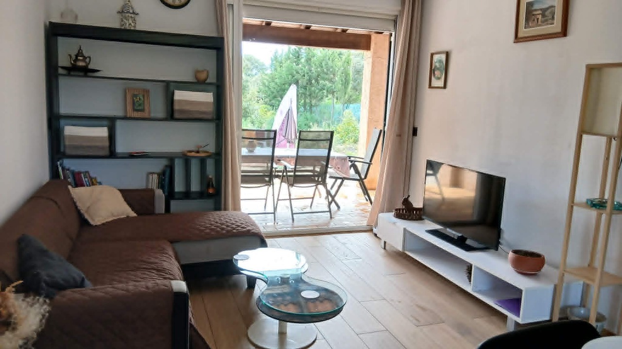 Photo of Livingroom in Sillans-la Cascade