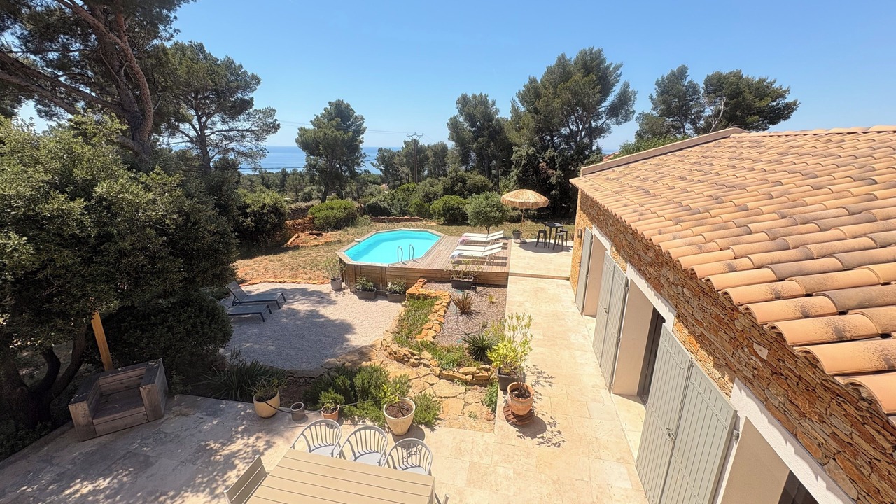 Photo of Patio Balcony in Ceyreste