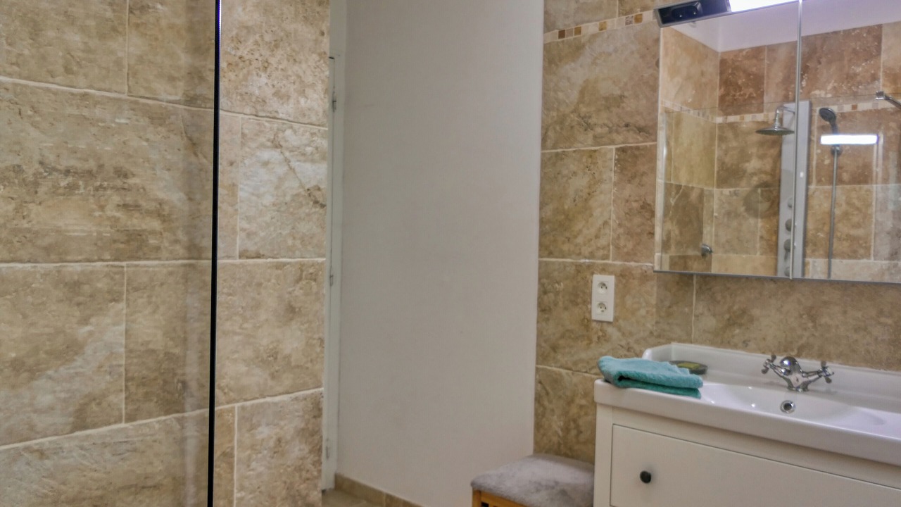 Photo of Bathroom in Senas