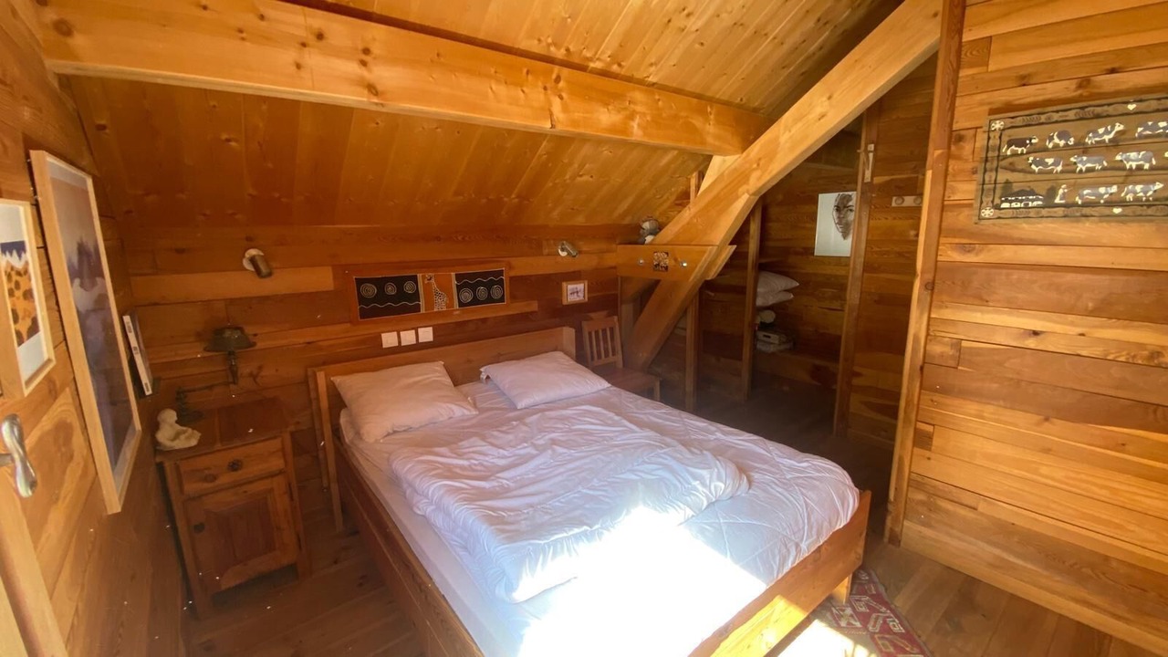 Photo of Bedroom in Molines-en-Queyras