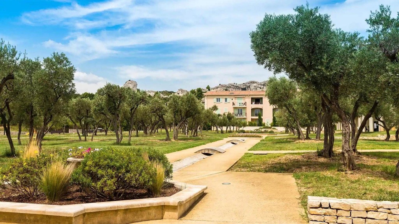 Photo of Outdoor in Paradou