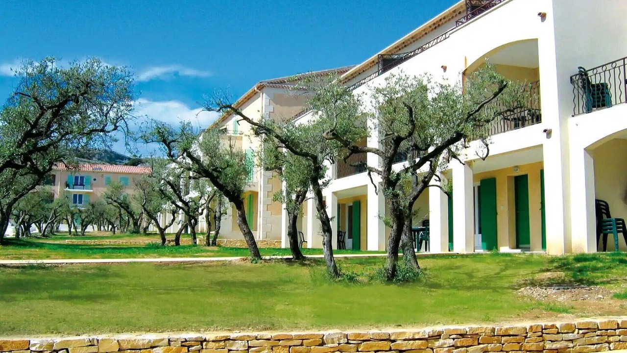 Photo of Outdoor in Paradou