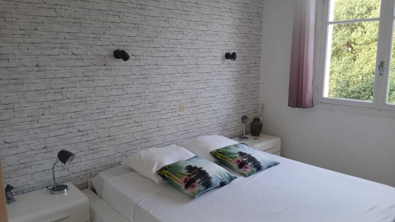 Photo of Bedroom in Saint-Martin-du-Var