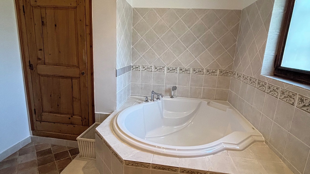 Photo of Bathroom in Orgon