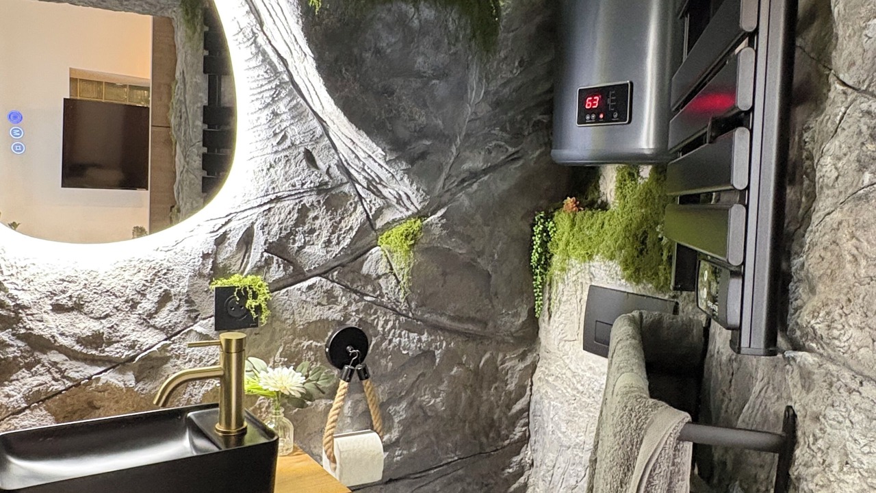 Photo of Bathroom in Faubourg