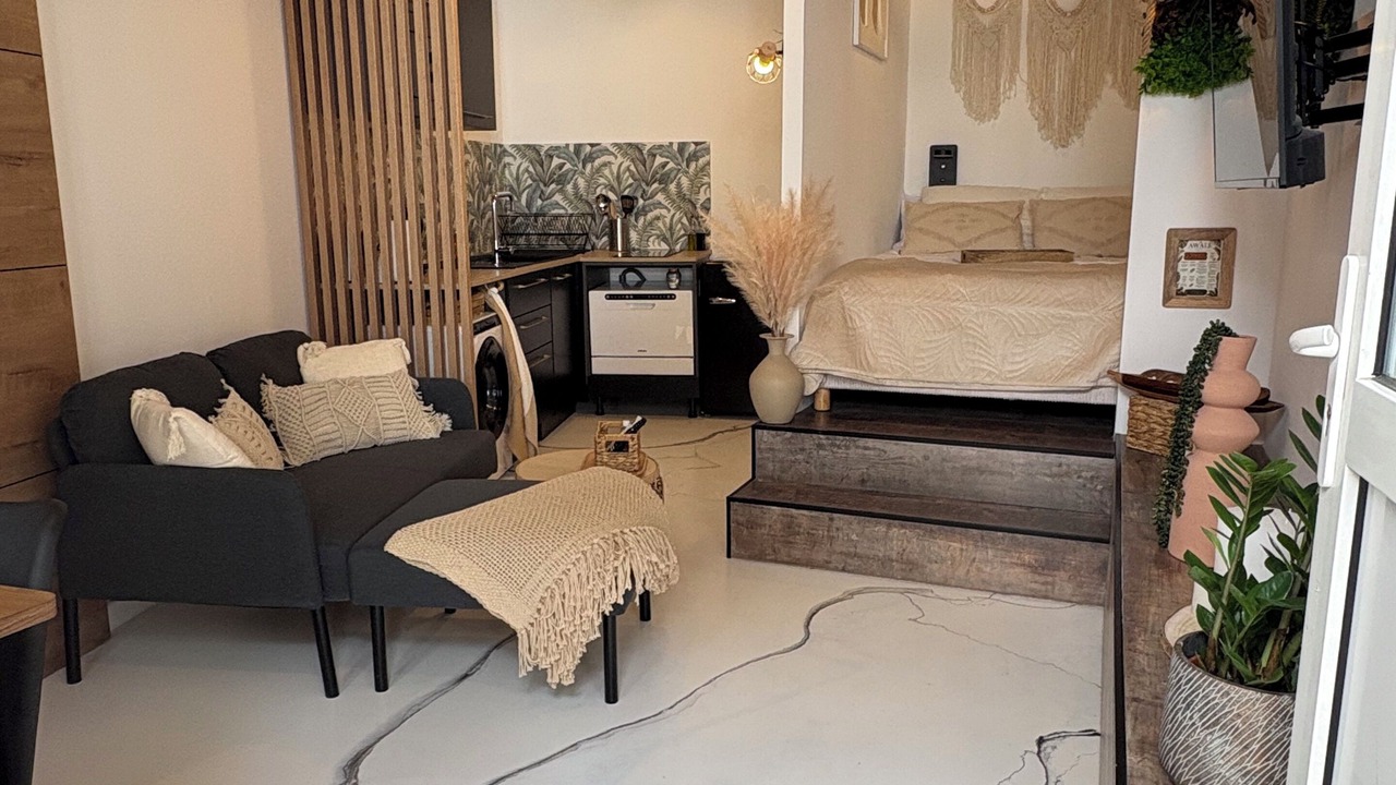Photo of Bedroom in Faubourg