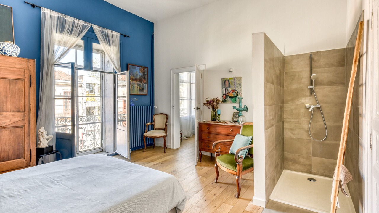 Photo of Bedroom in Les Arceaux