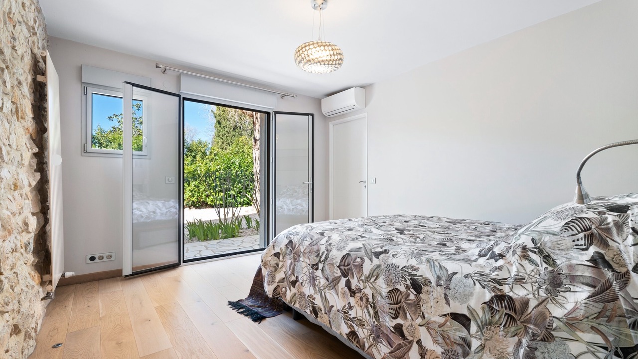 Photo of Bedroom in La Grand-Chile