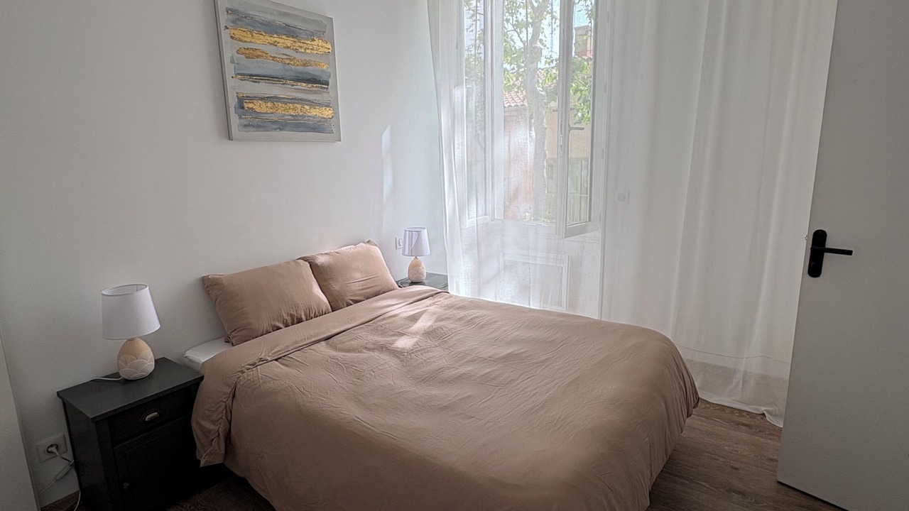 Photo of Bedroom in Port-de-Bouc
