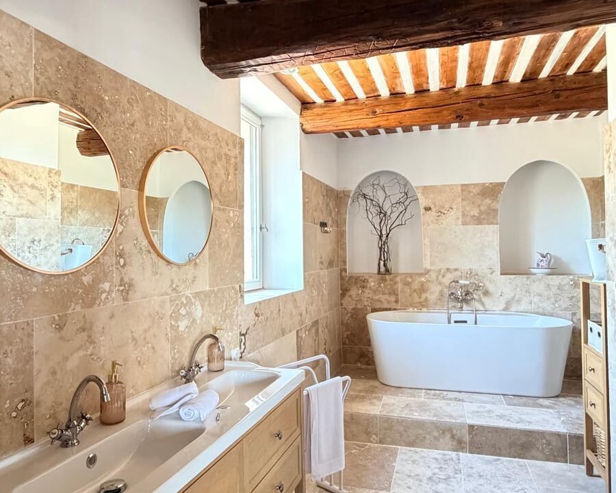 Photo of Bathroom in Mallemort