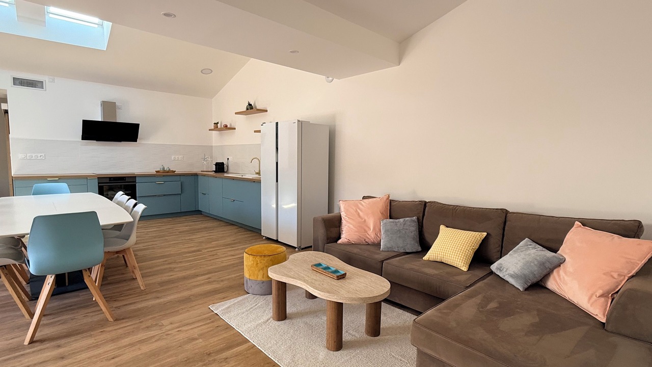 Photo of Livingroom in Lunel-Viel