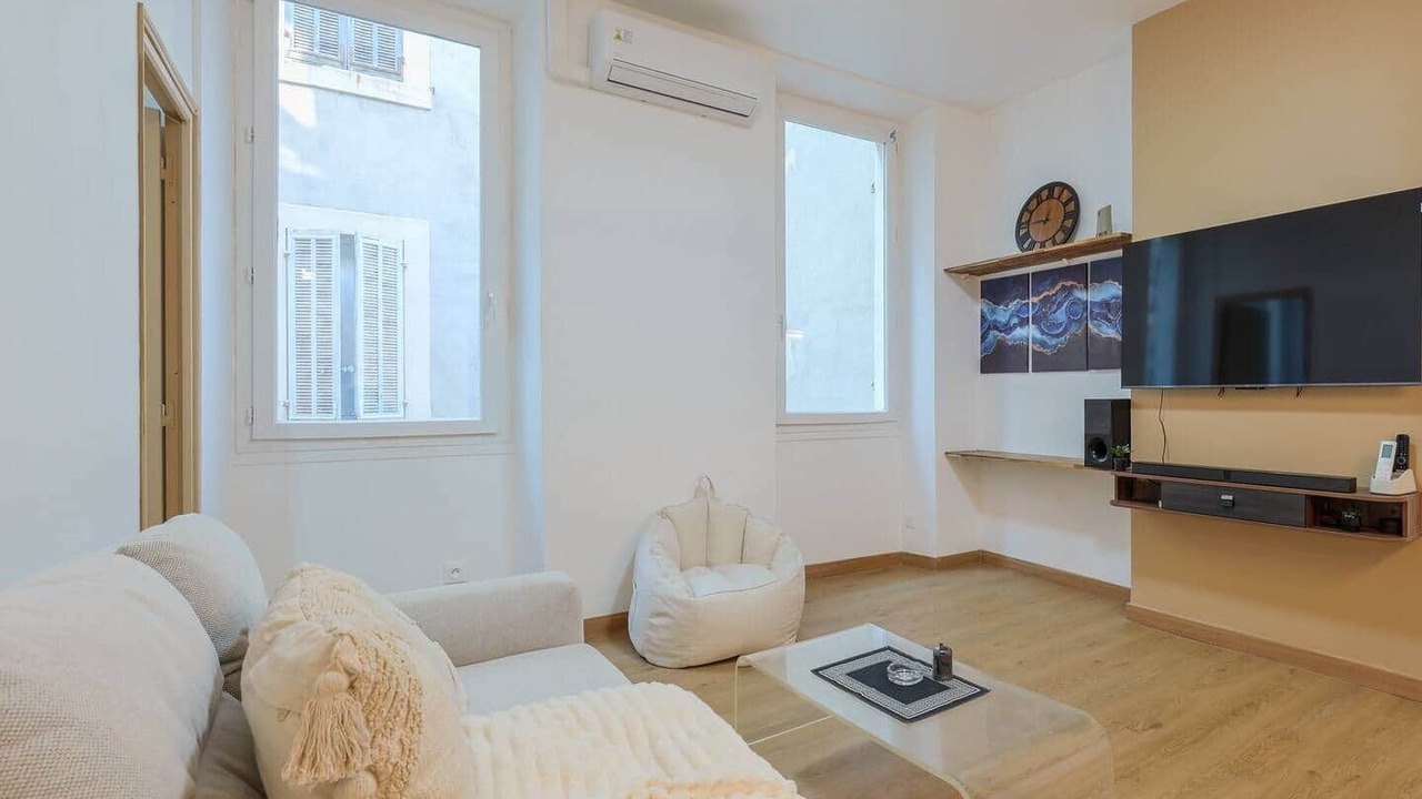 Photo of Livingroom in Notre-Dame du Mont
