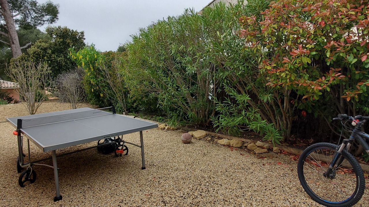 Photo of Outdoor in Lambesc