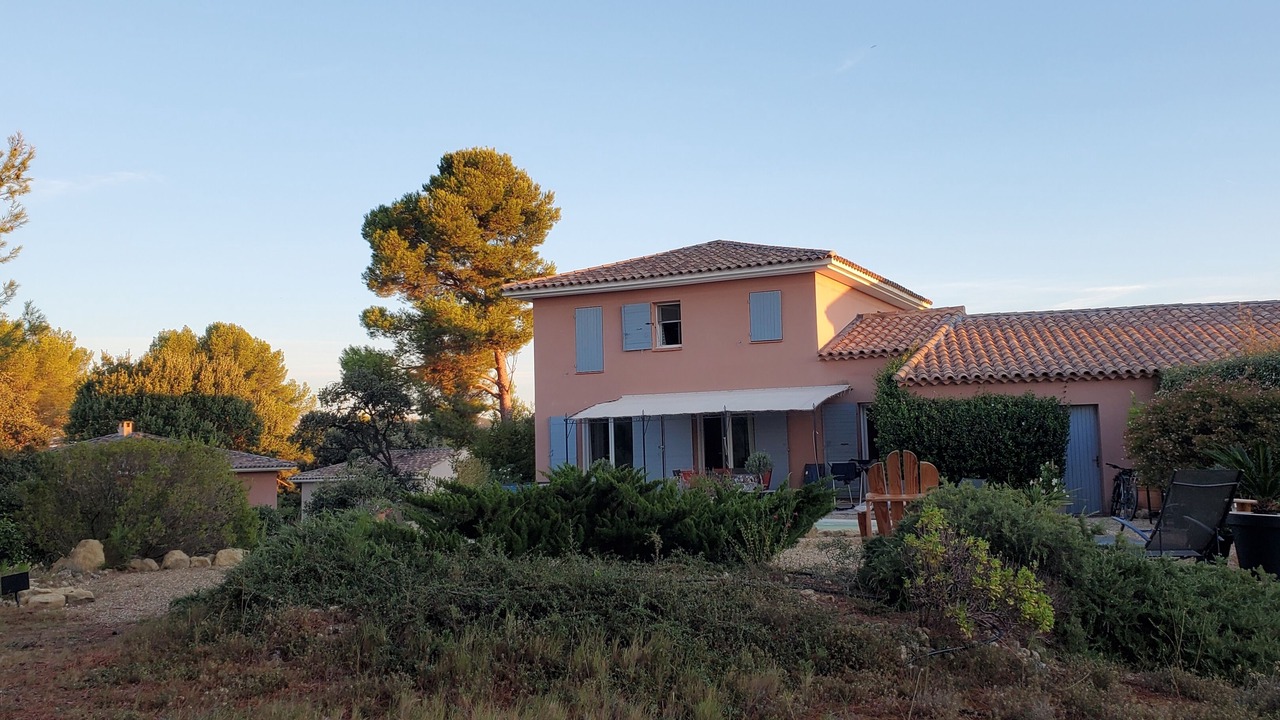 Photo of Outdoor in Lambesc