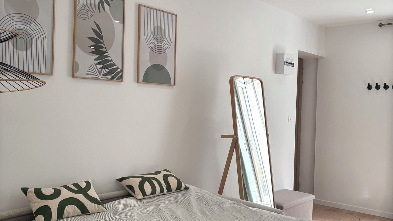 Photo of Bedroom in Faubourg