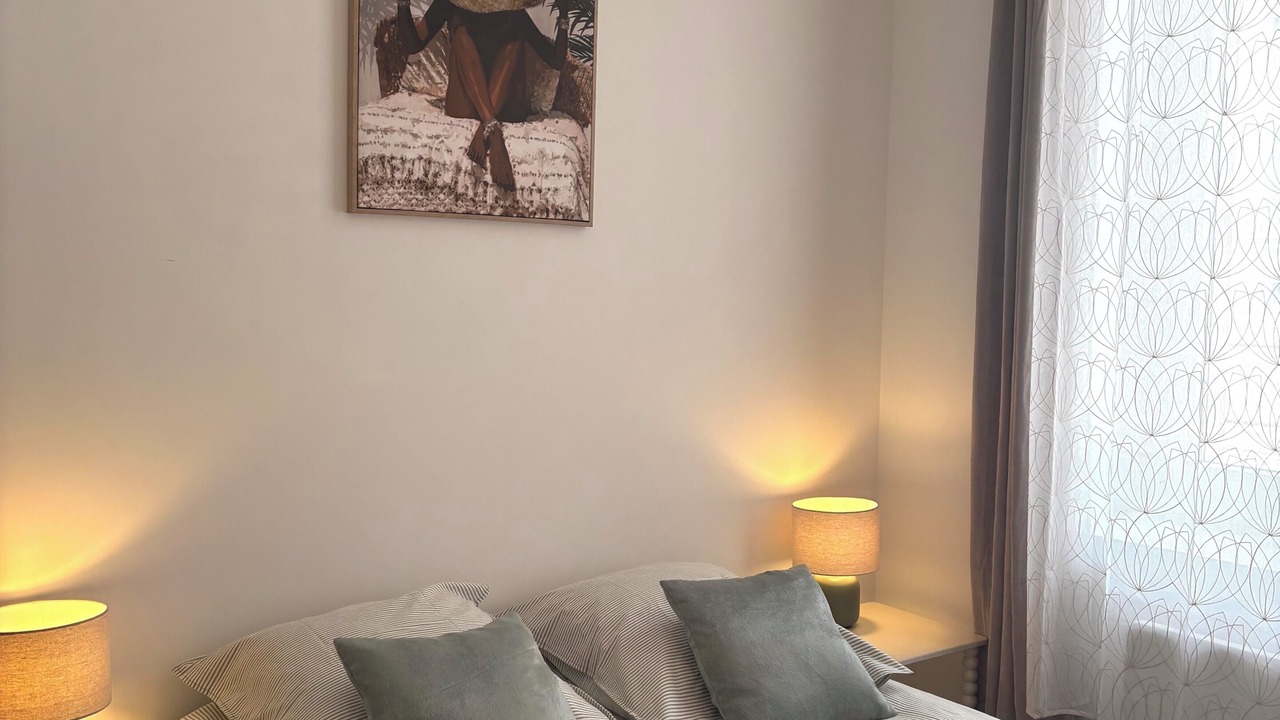 Photo of Bedroom in Faubourg