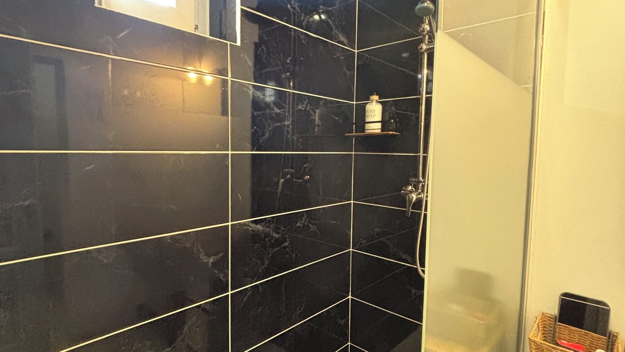Photo of Bathroom in Faubourg