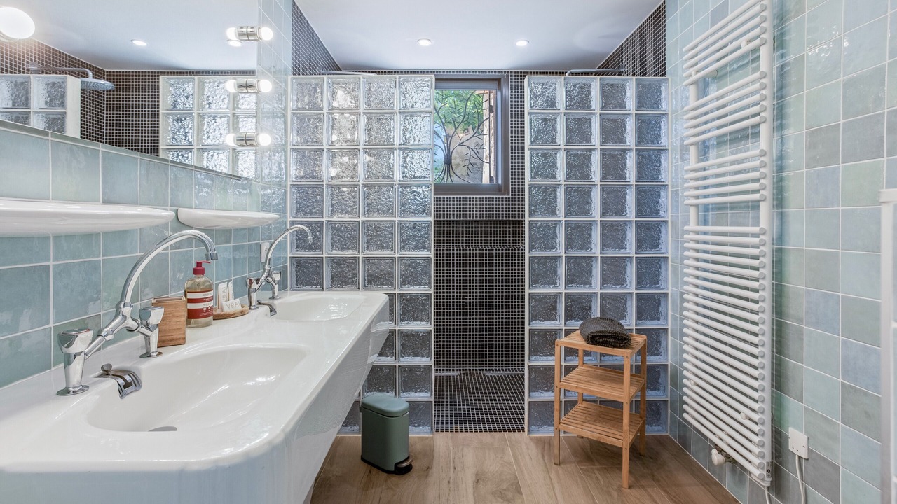 Photo of Bathroom in Montauroux