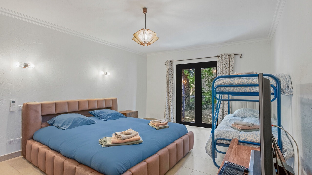 Photo of Bedroom in Montauroux