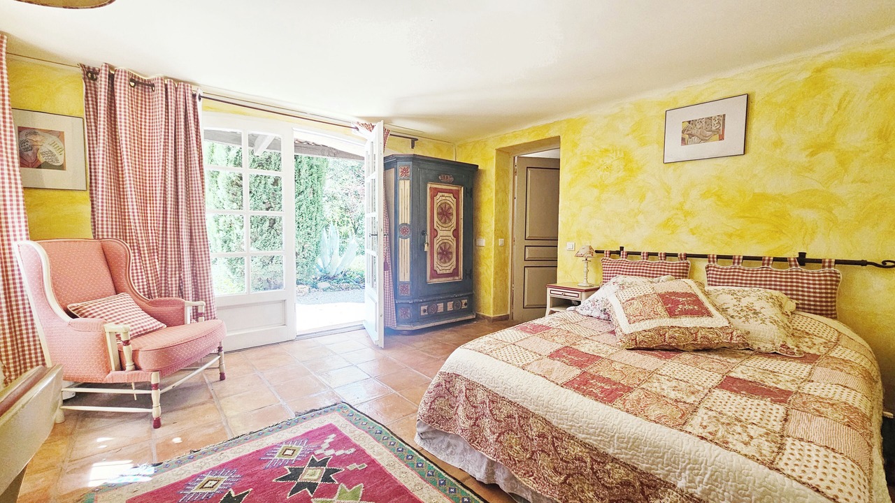 Photo of Bedroom in Montferrat