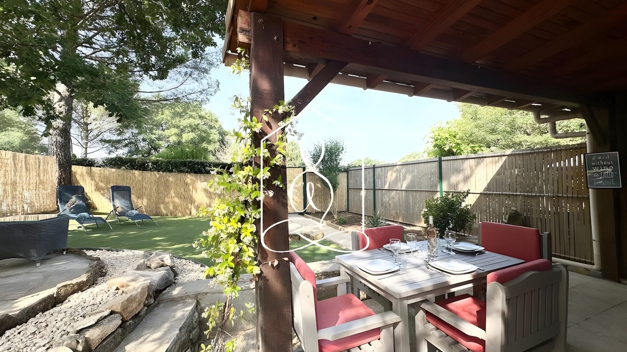 Photo of Outdoor in Tourrettes