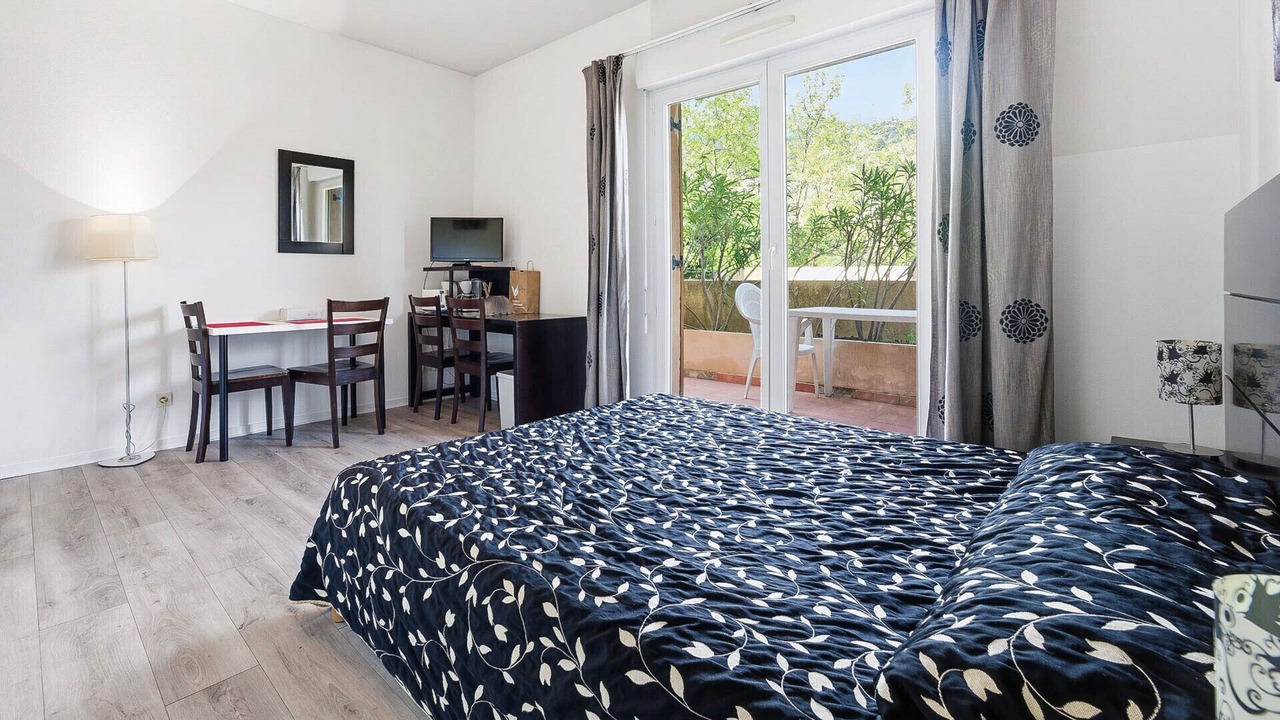 Photo of Bedroom in Grasse