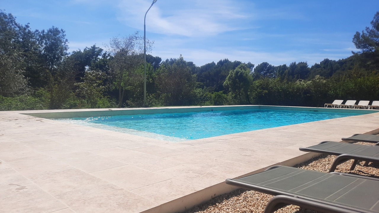 Photo of Outdoor in Simiane-Collongue