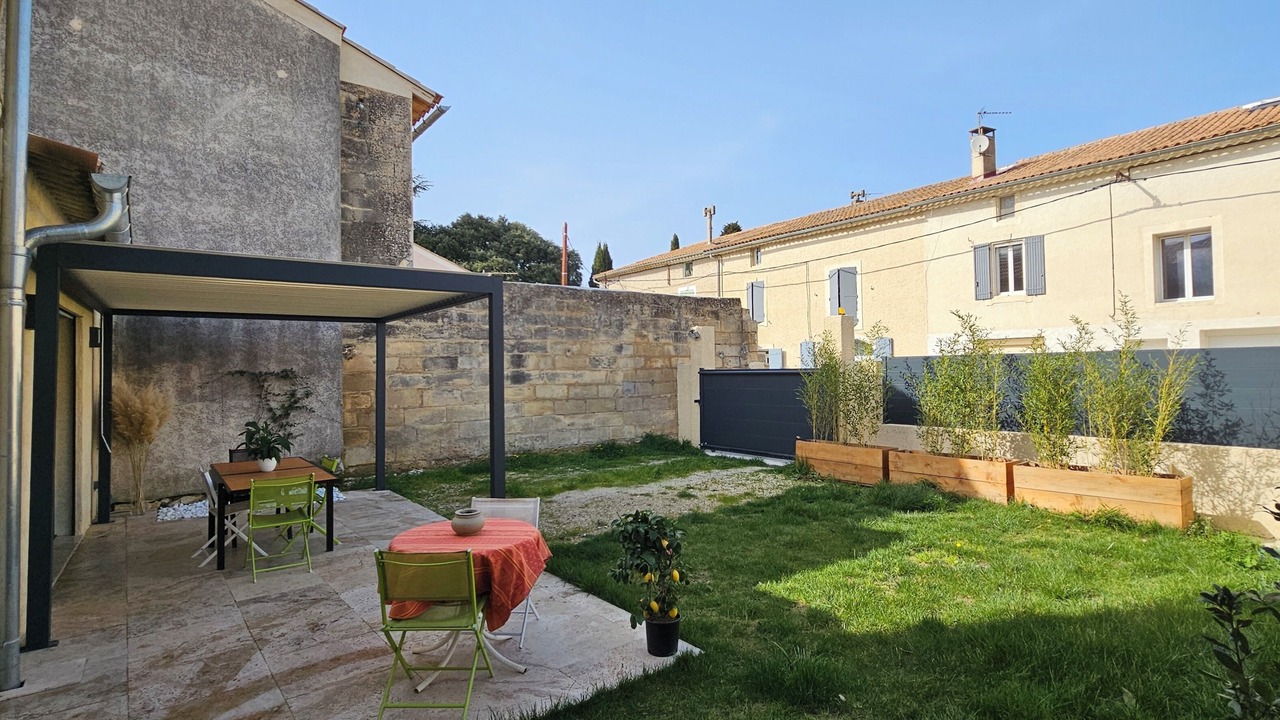 Photo of Outdoor in Maillane