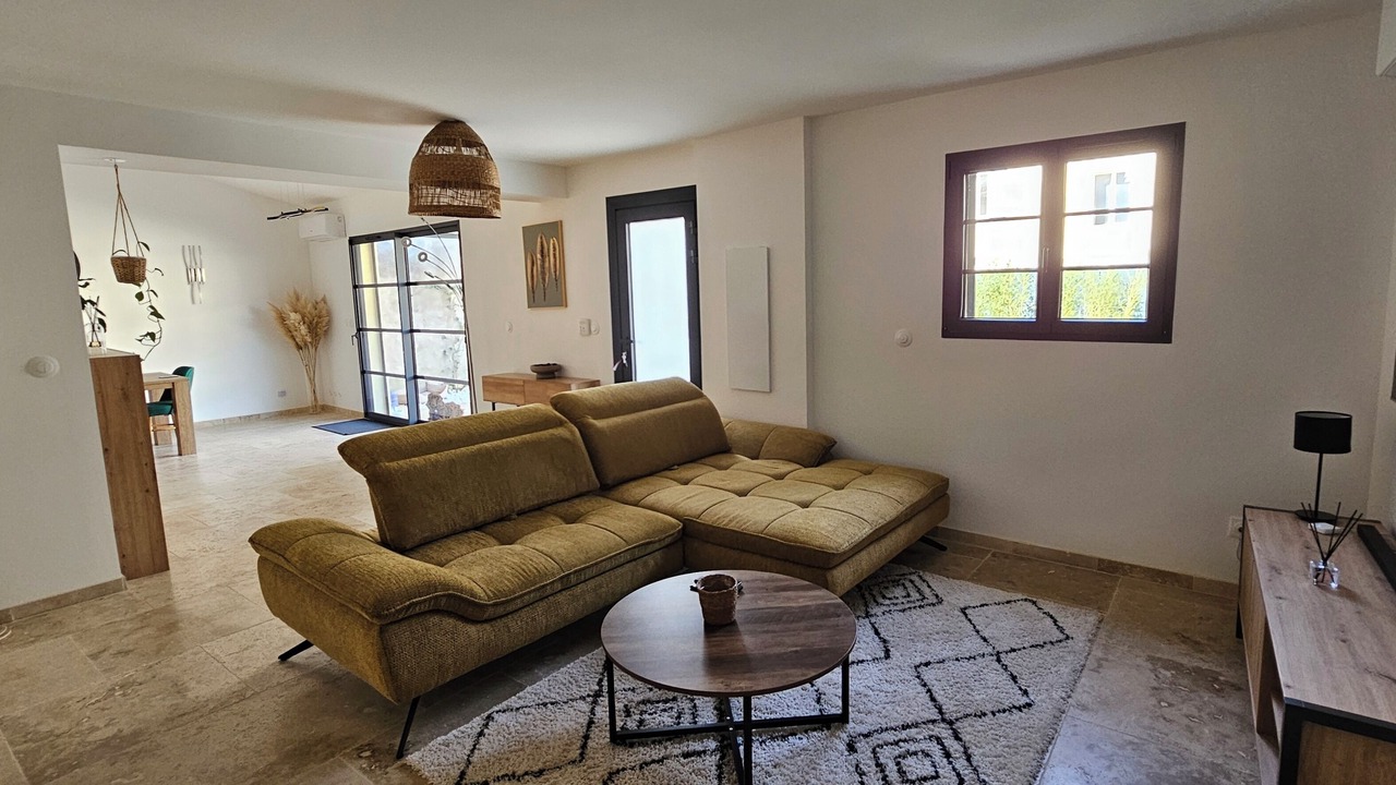 Photo of Livingroom in Maillane