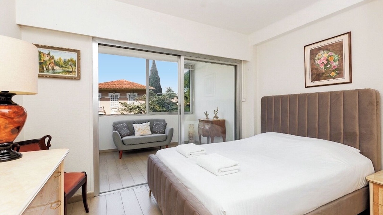 Photo of Bedroom in Carnot