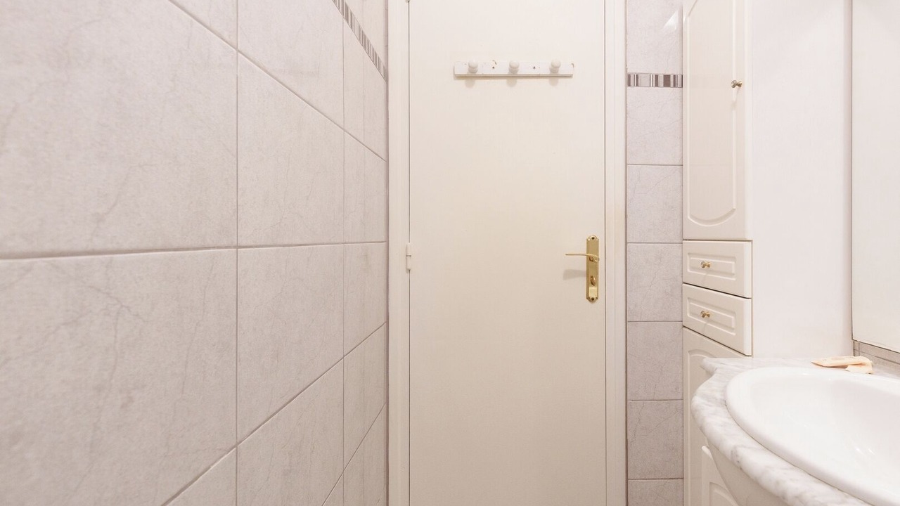 Photo of Bathroom in Carnot