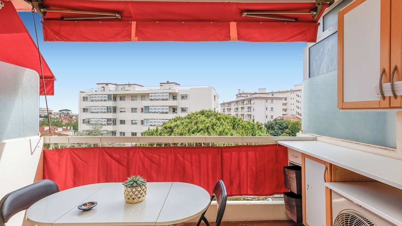 Photo of Outdoor in Carnot