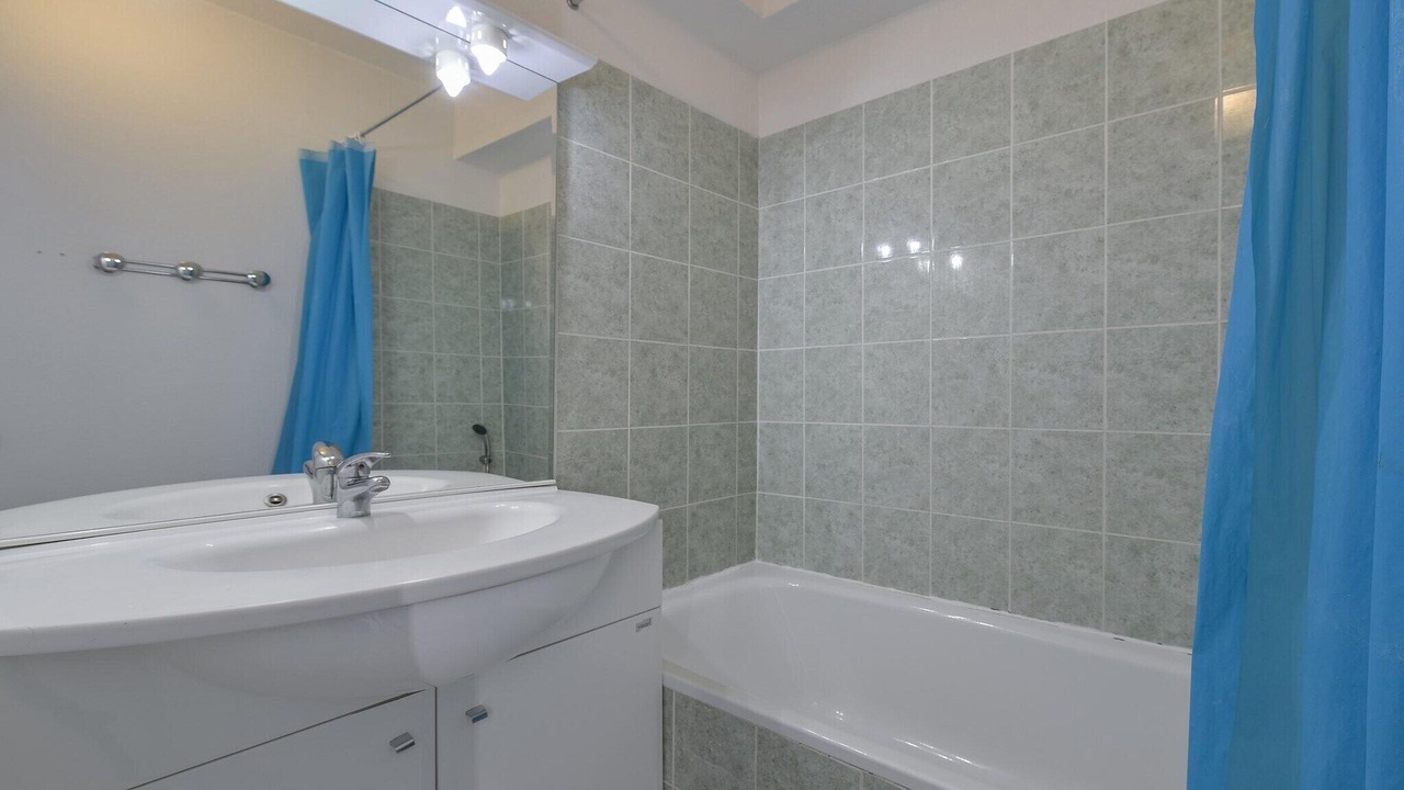 Photo of Bathroom in Saint-Saturnin-les-Avignon
