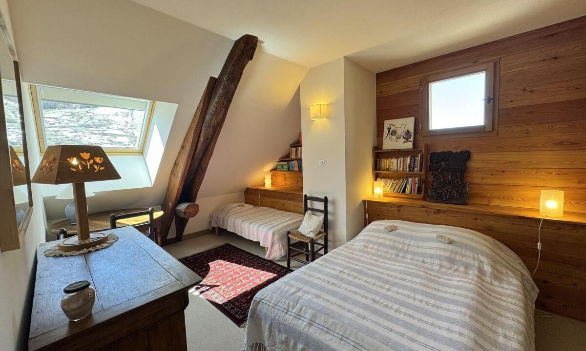 Photo of Bedroom in Vars