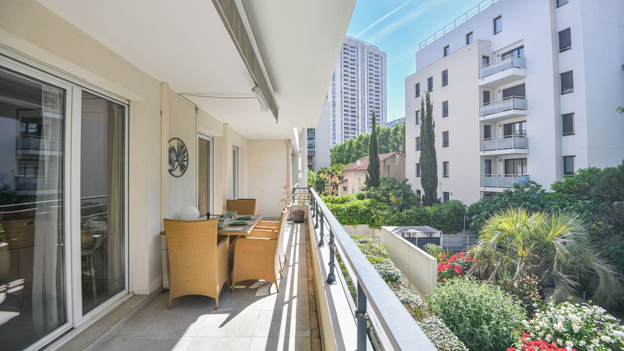 Photo of Outdoor in Prado-Perier