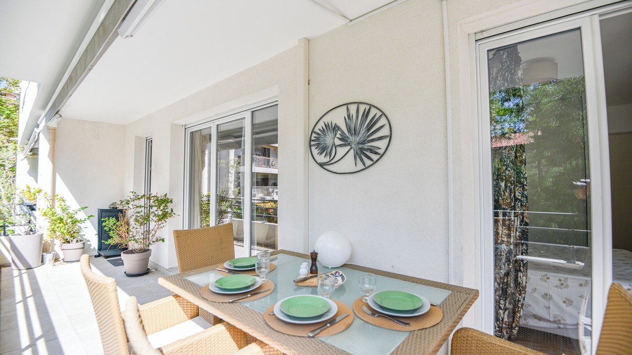 Photo of Outdoor in Prado-Perier