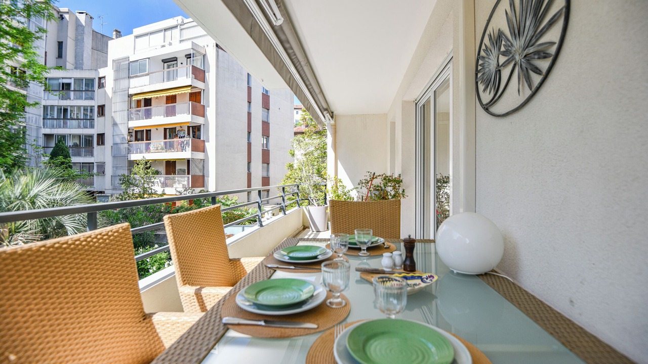 Photo of Outdoor in Prado-Perier