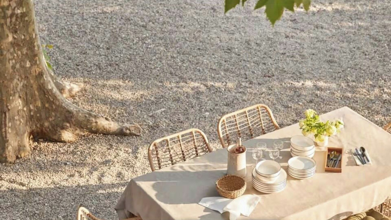 Photo of Outdoor in Paradou