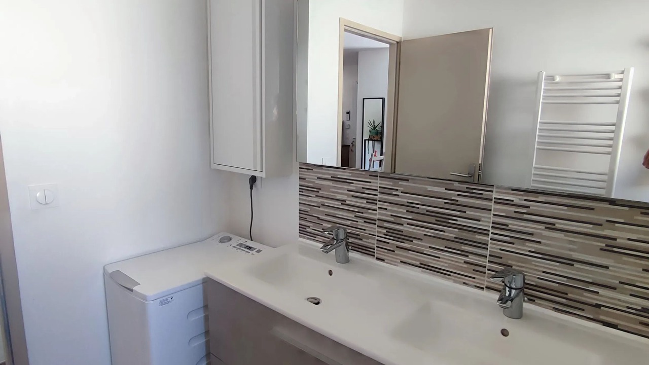 Photo of Bathroom in Apt