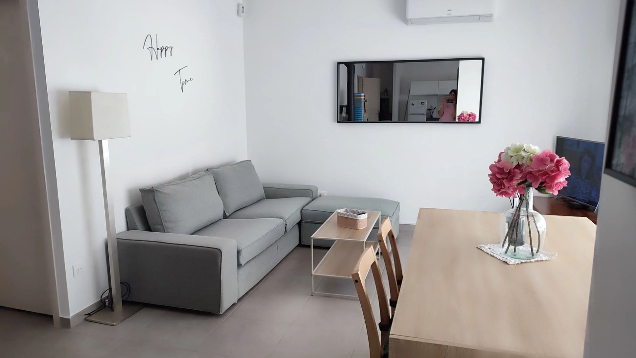 Photo of Livingroom in Apt