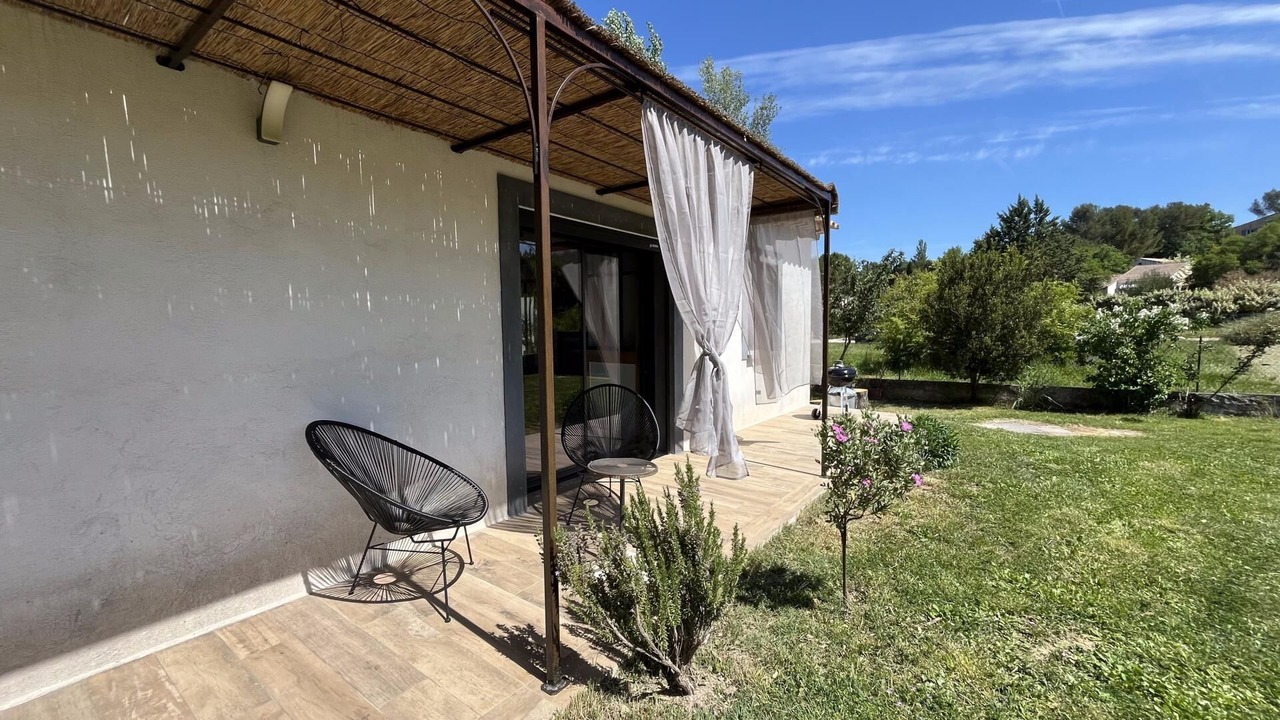 Photo of Patio Balcony in Saint-Maximin-la-Sainte-Baume