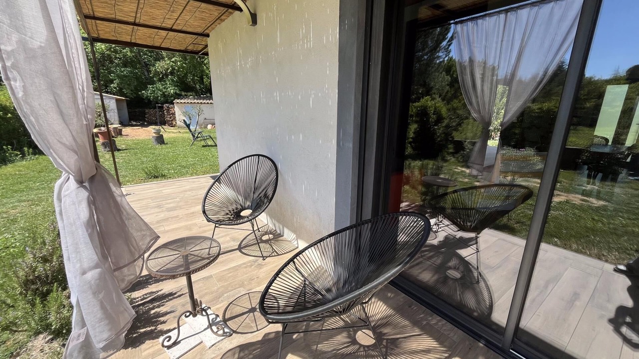 Photo of Patio Balcony in Saint-Maximin-la-Sainte-Baume