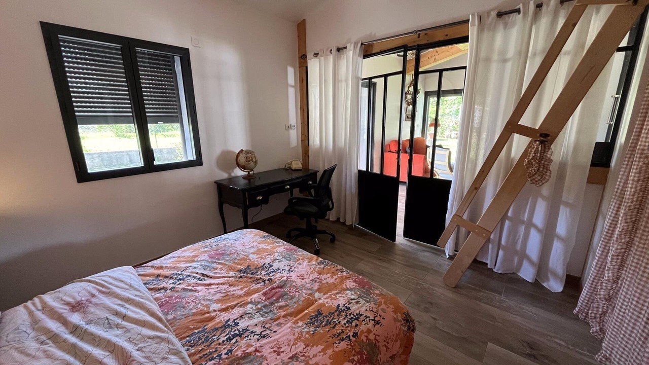 Photo of Bedroom in Saint-Maximin-la-Sainte-Baume