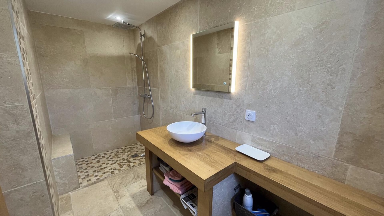 Photo of Bathroom in Saint-Maximin-la-Sainte-Baume