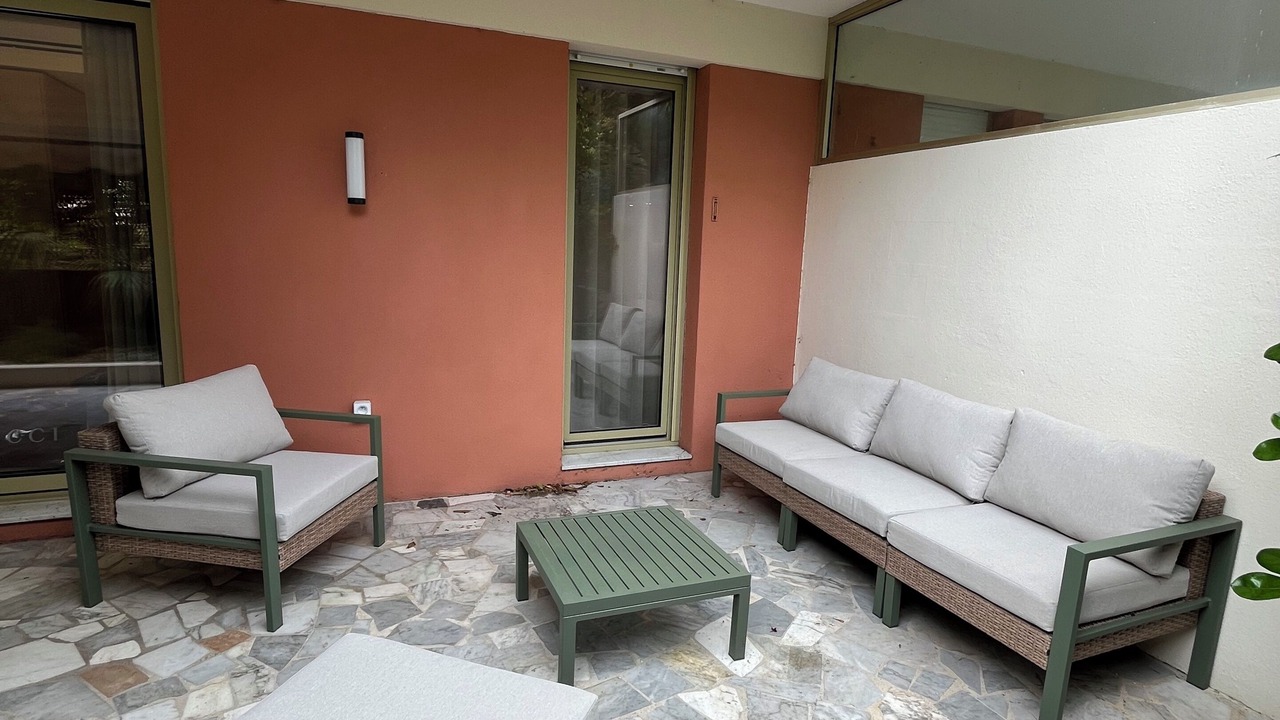 Photo of Patio Balcony in California - Pezou