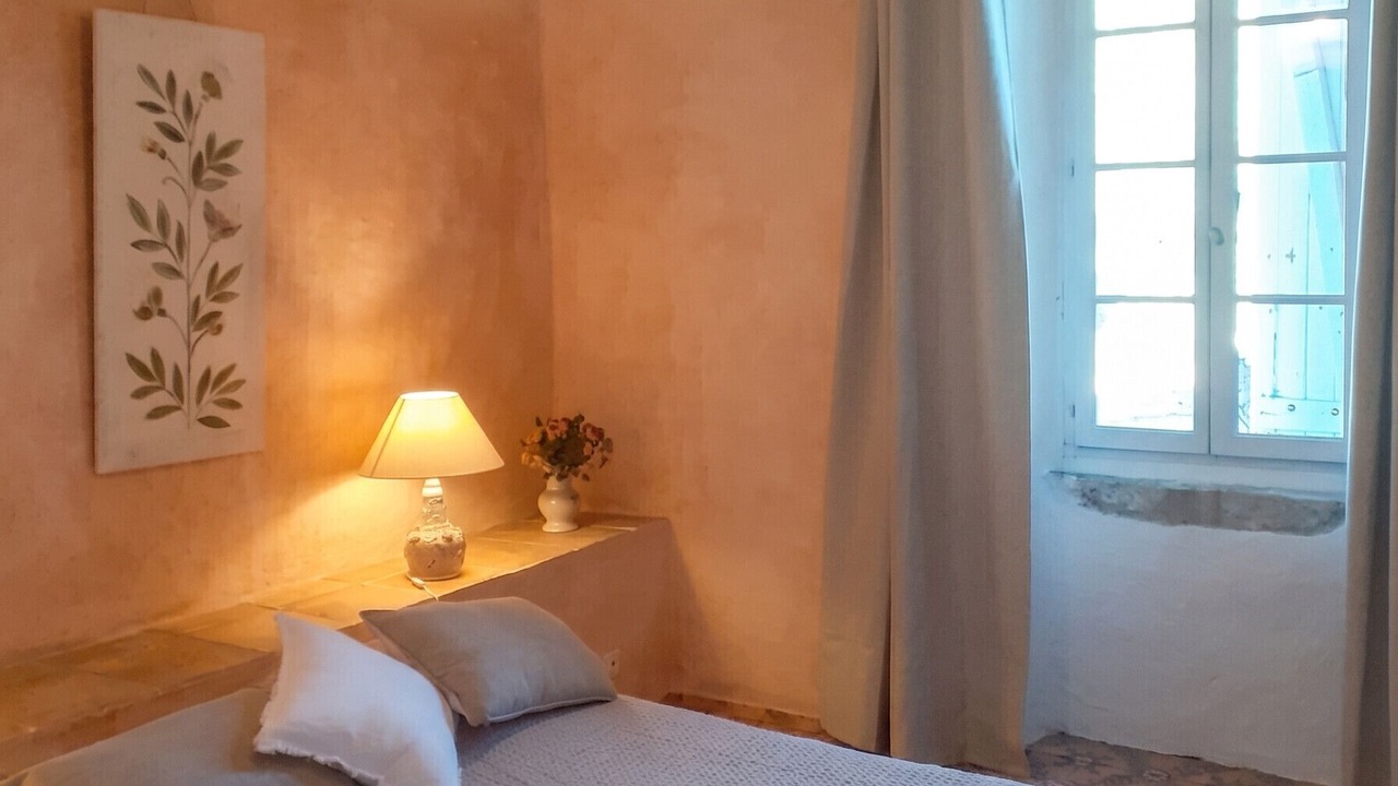 Photo of Bedroom in Gabian