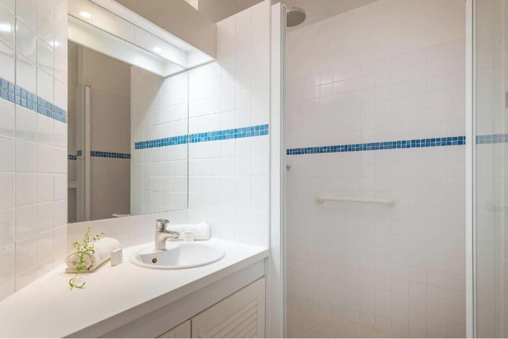 Photo of Bathroom in Greoux-les-Bains