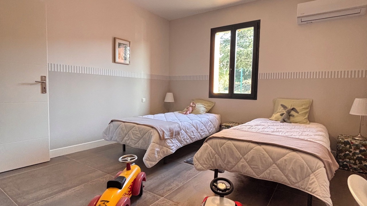 Photo of Bedroom in Apt